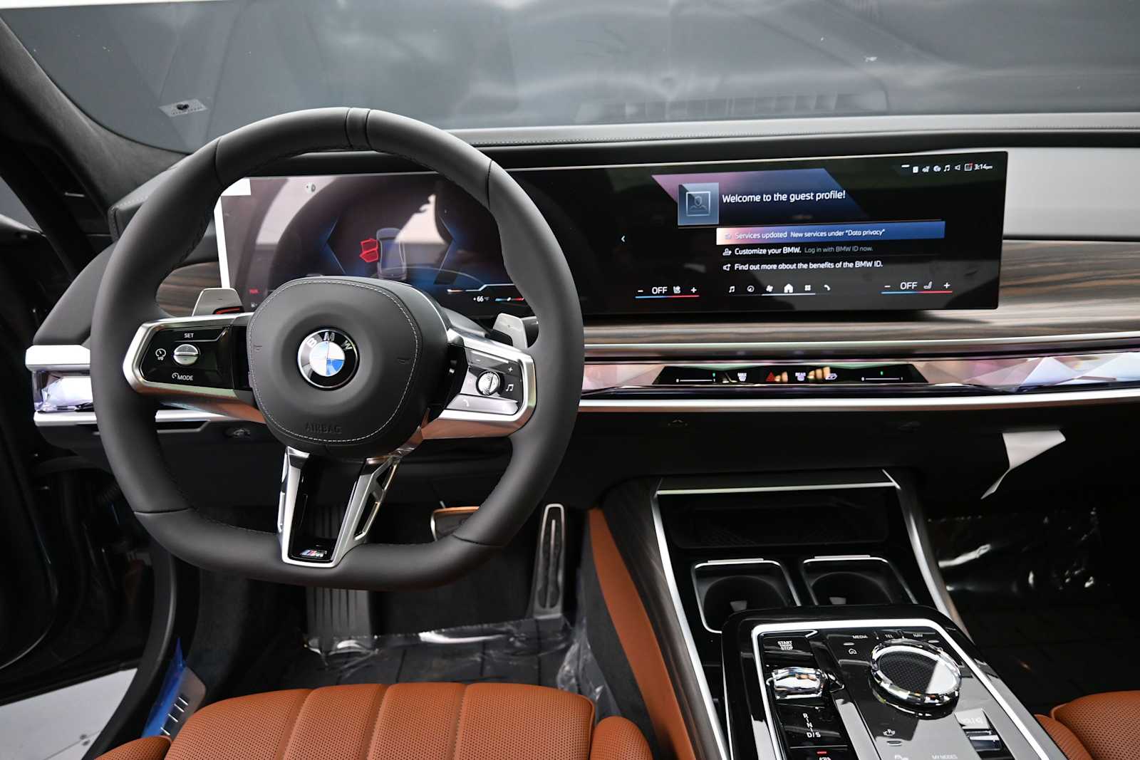 Thumbnail: 2026 BMW 7 Series - 15