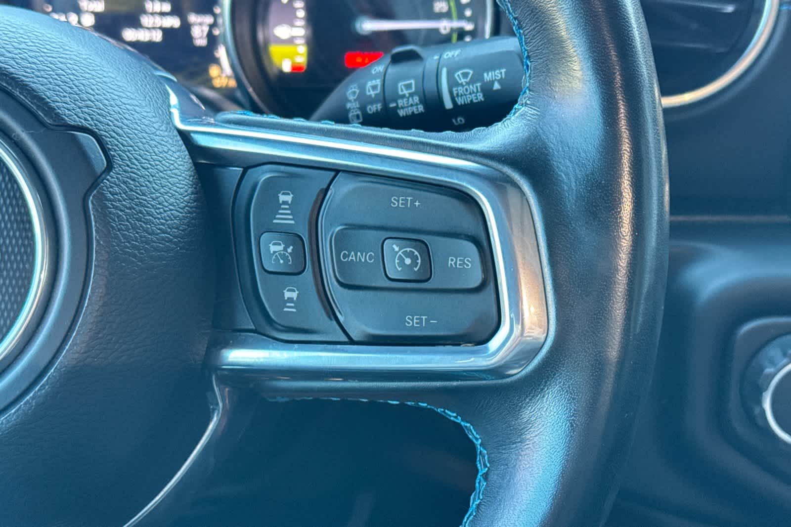 Thumbnail: 2021 Jeep Wrangler - 28