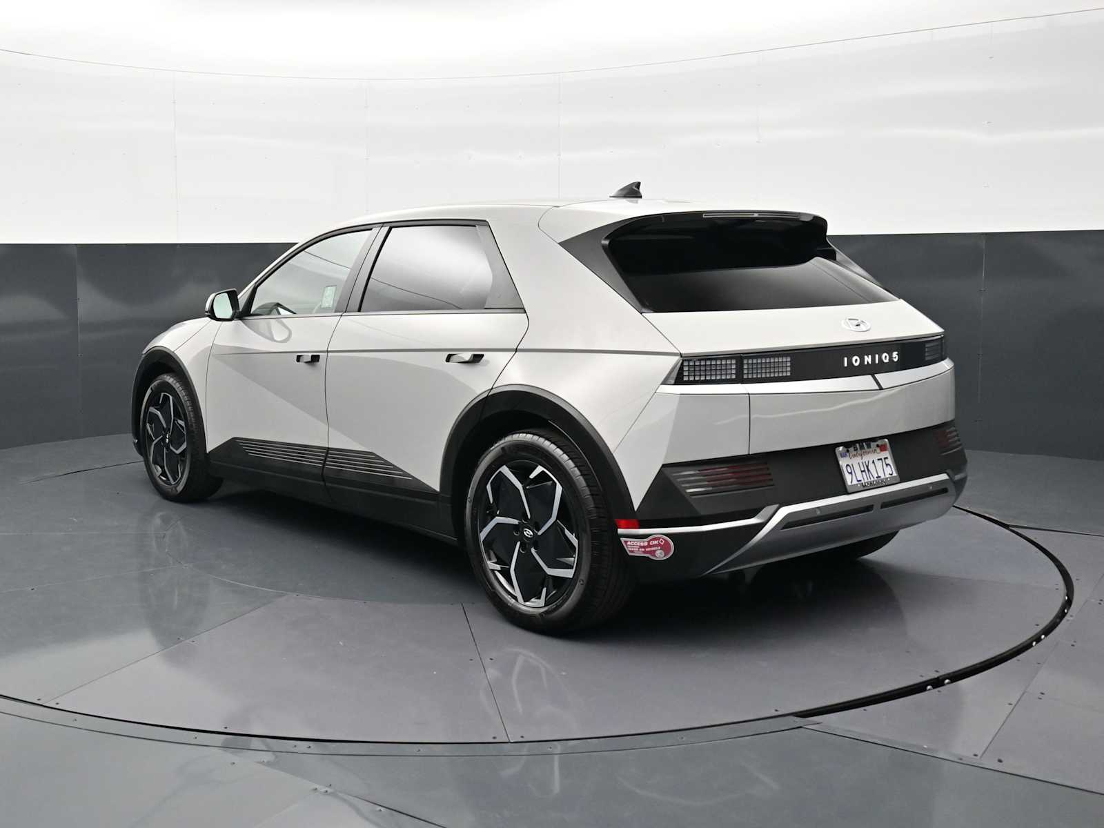 Thumbnail: 2024 Hyundai Ioniq 5 - 7