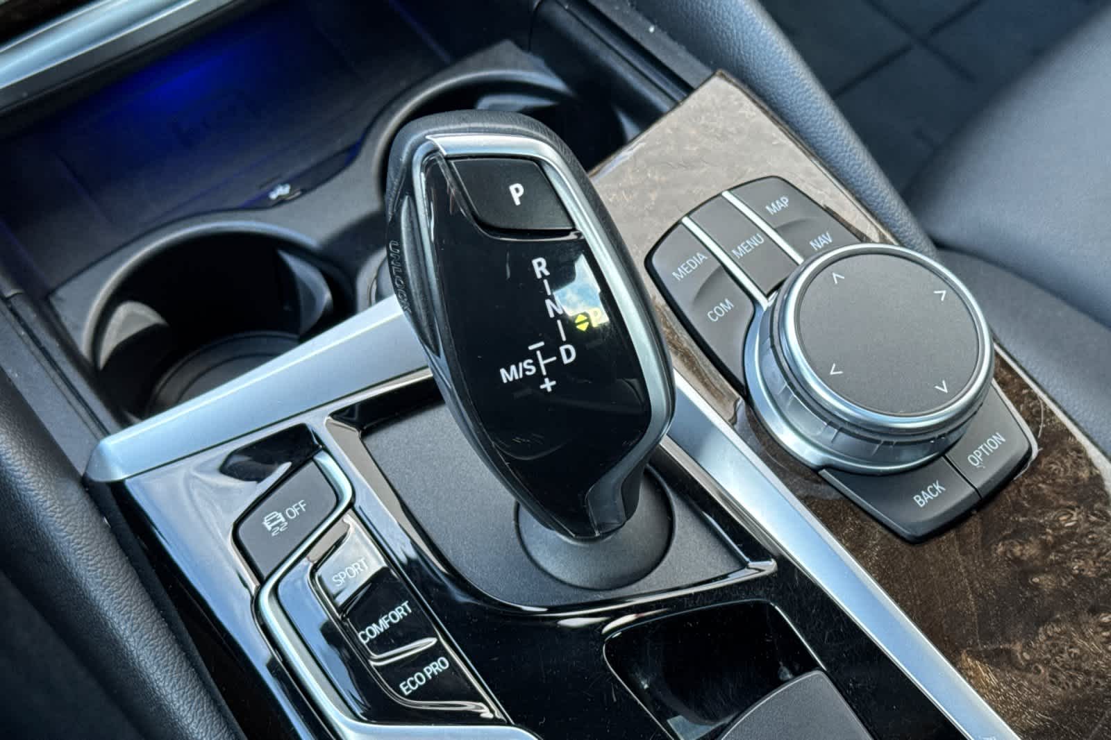 Thumbnail: 2020 BMW 5 Series - 23