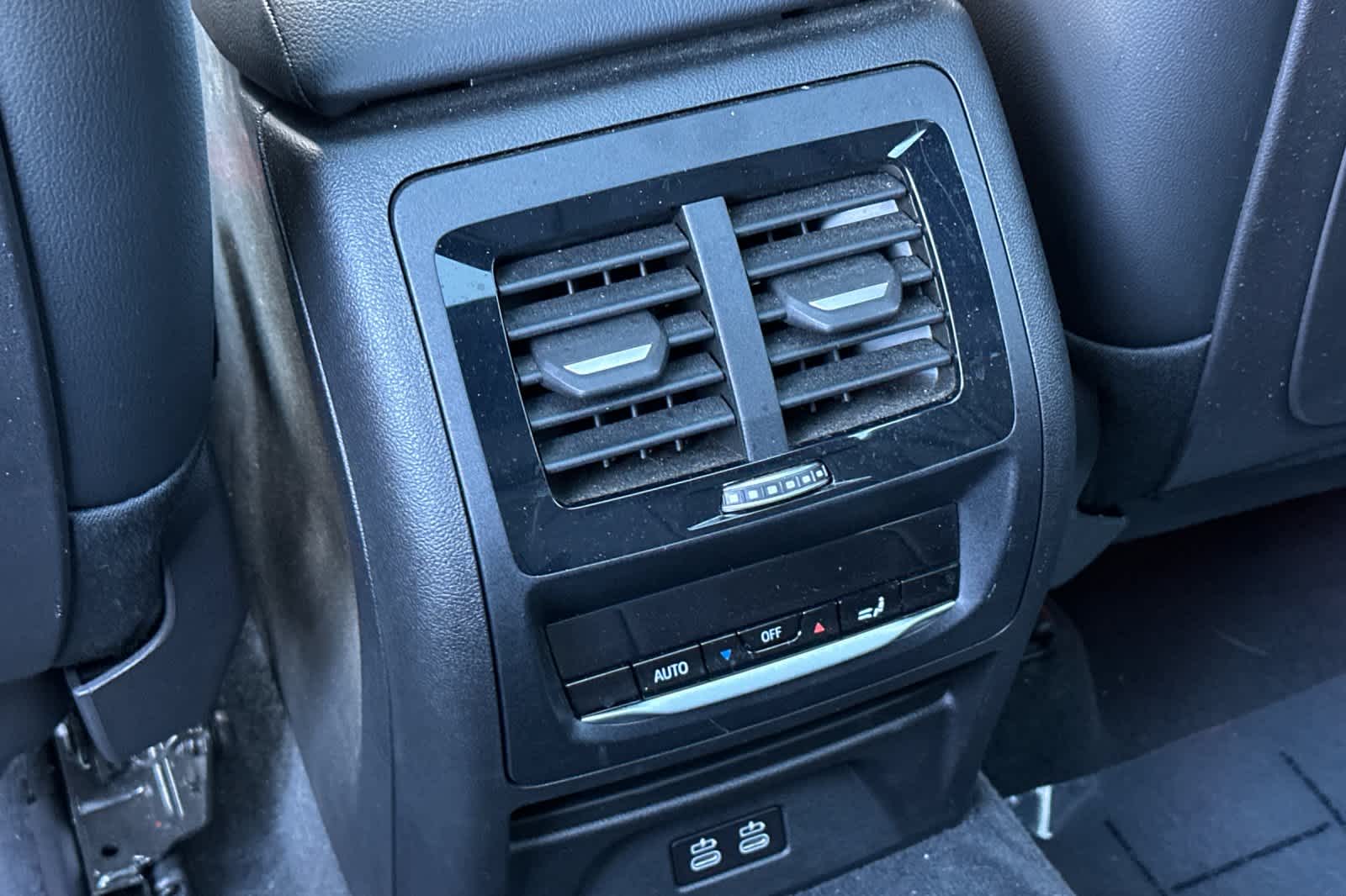 Thumbnail: 2023 BMW X3 - 16