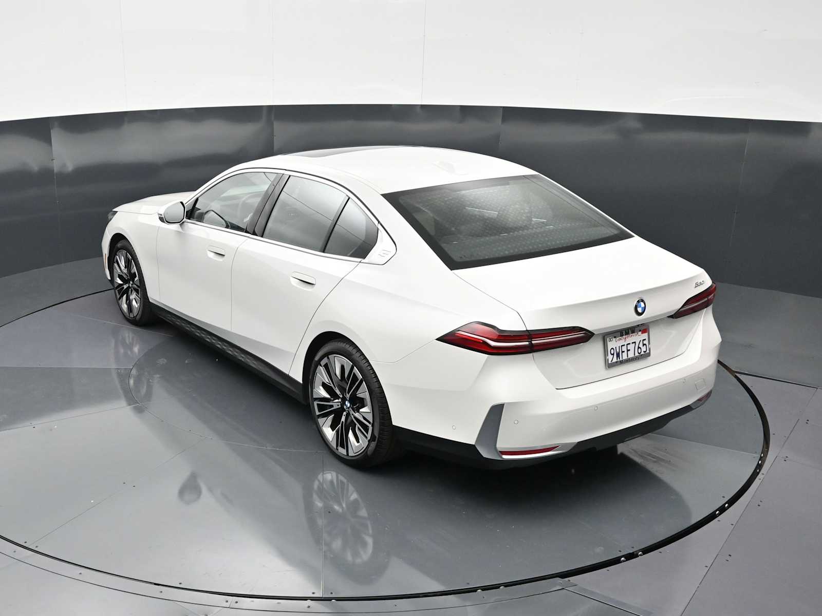 2026 BMW 5 Series 530i - Photo 22