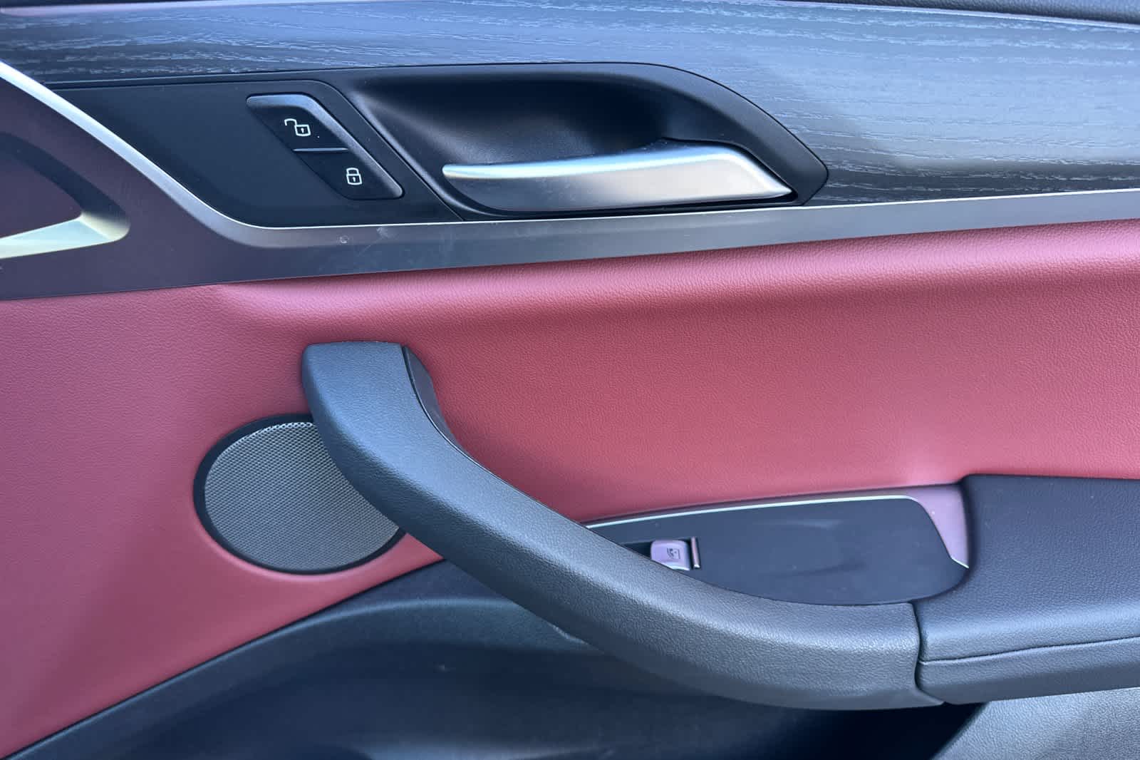 Thumbnail: 2023 BMW X4 - 19