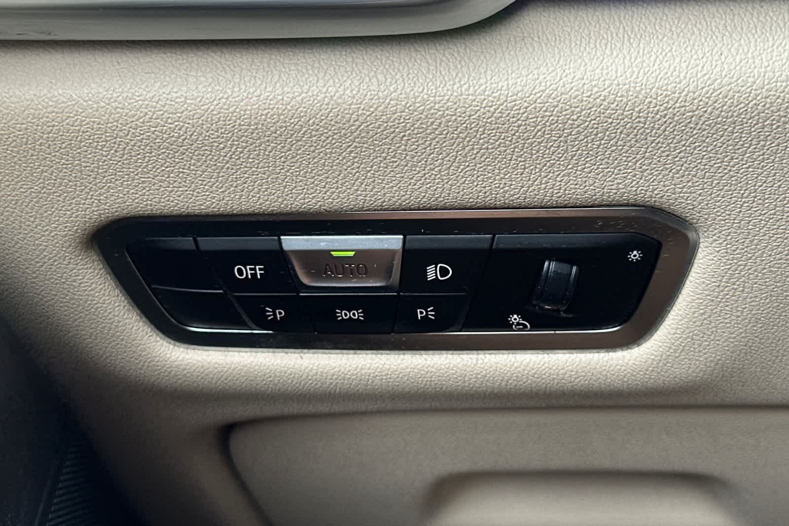 Thumbnail: 2022 BMW X5 - 31