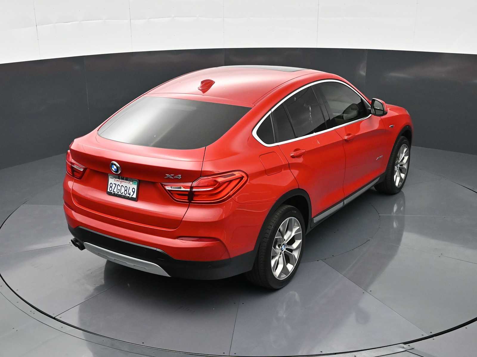 Thumbnail: 2016 BMW X4 - 23