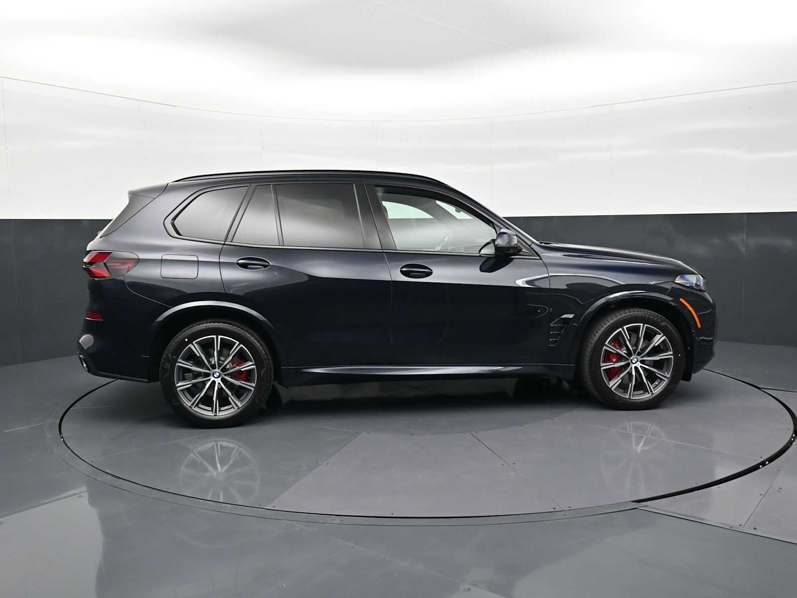 Thumbnail: 2026 BMW X5 - 4