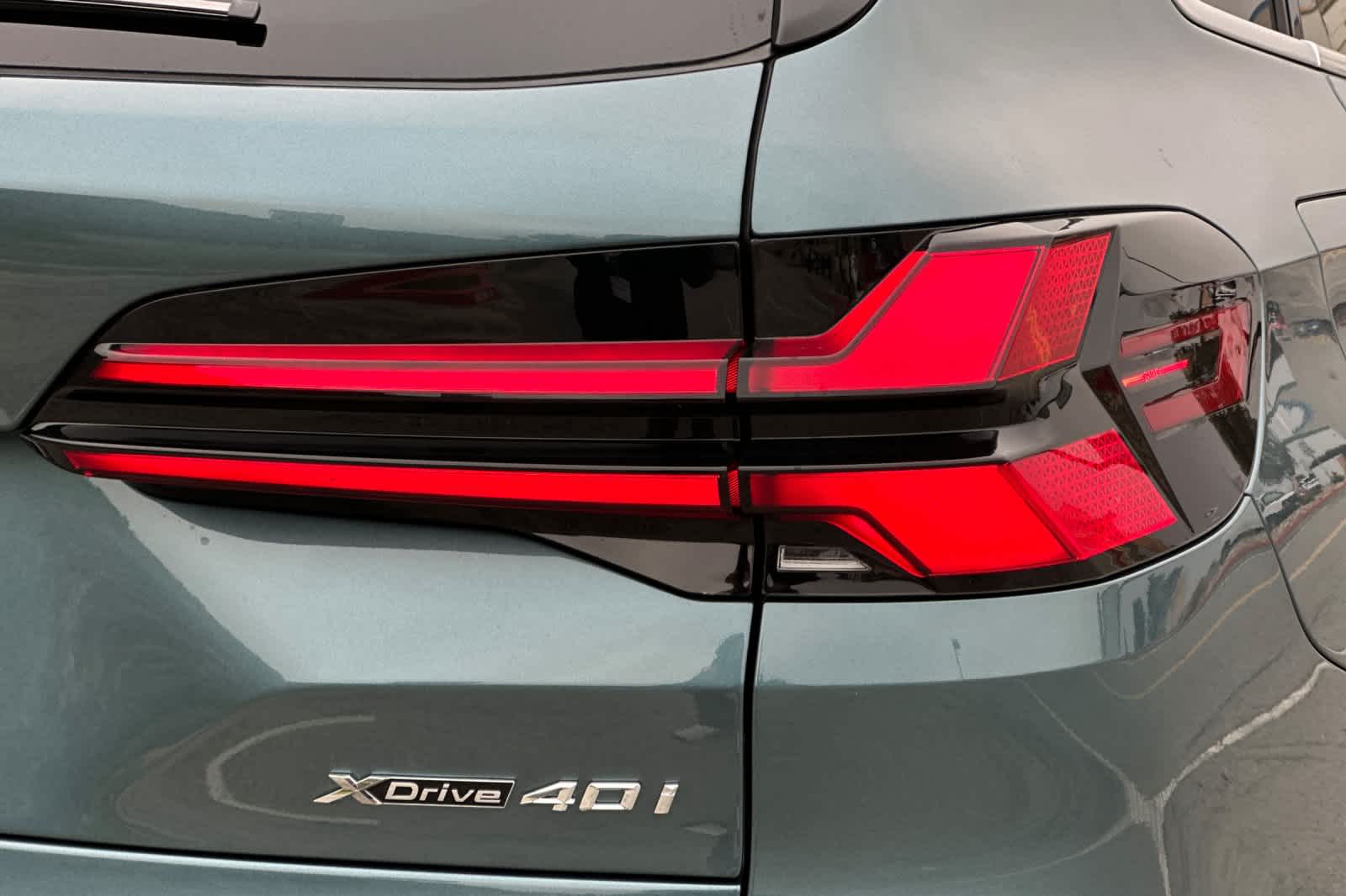 Thumbnail: 2026 BMW X5 - 11