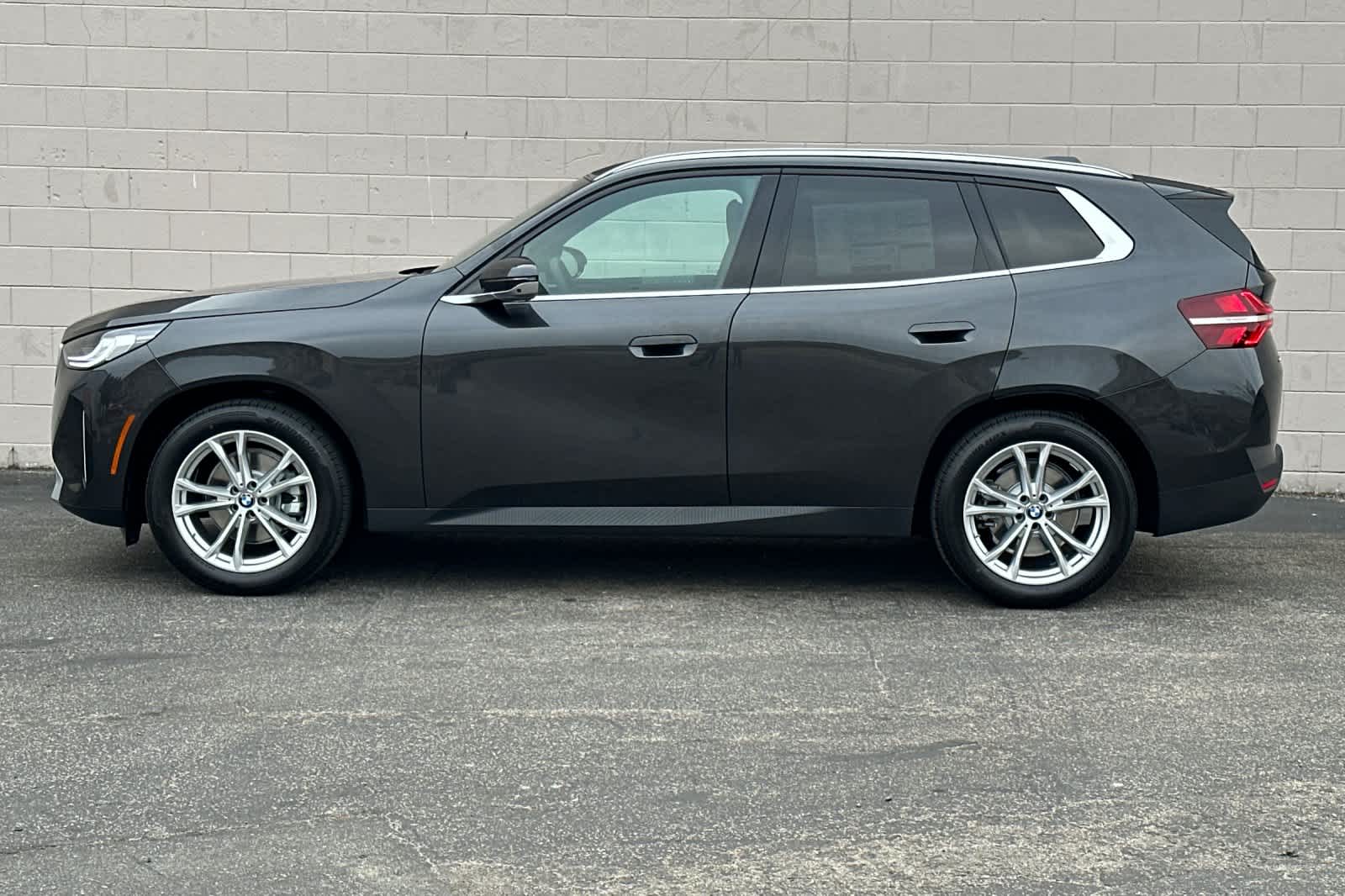 Thumbnail: 2025 BMW X3 - 5