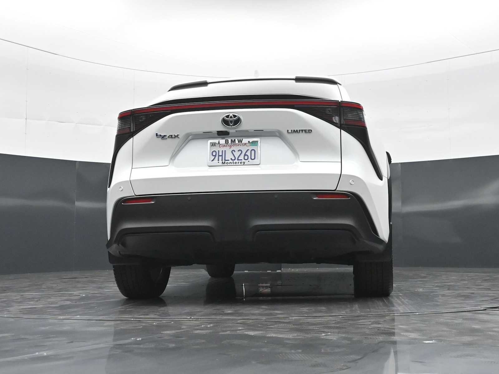 2023 Toyota bZ4X Limited - Photo 33