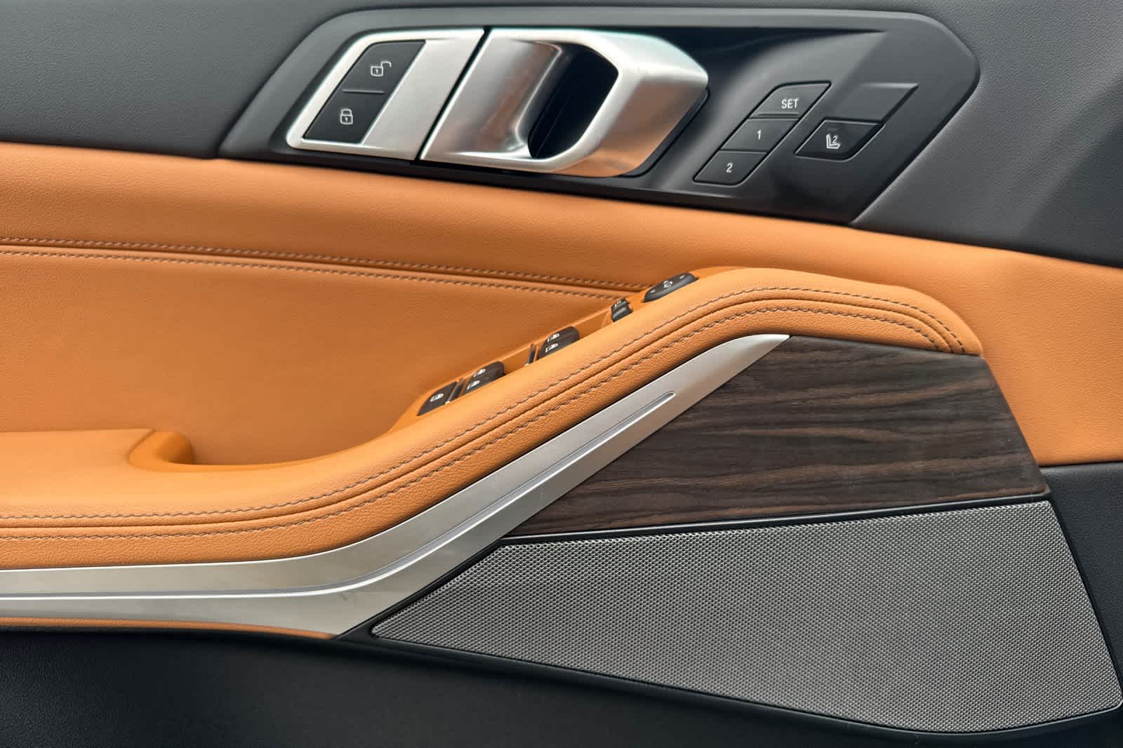 Thumbnail: 2026 BMW X5 - 13