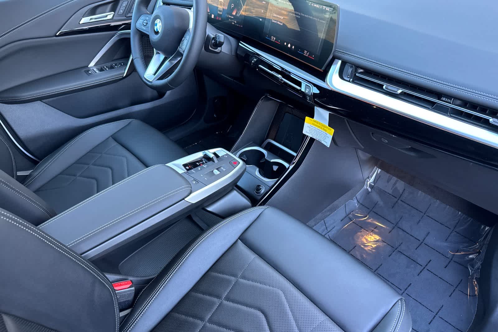 Thumbnail: 2026 BMW X1 - 18