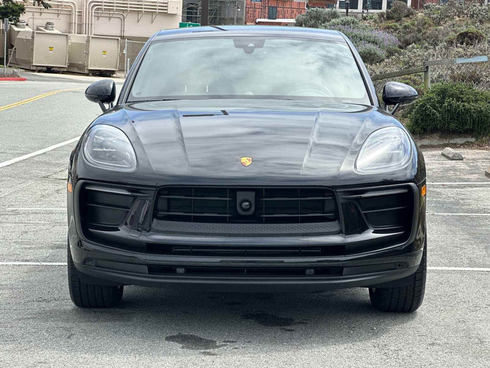 Thumbnail: 2025 Porsche Macan - 11