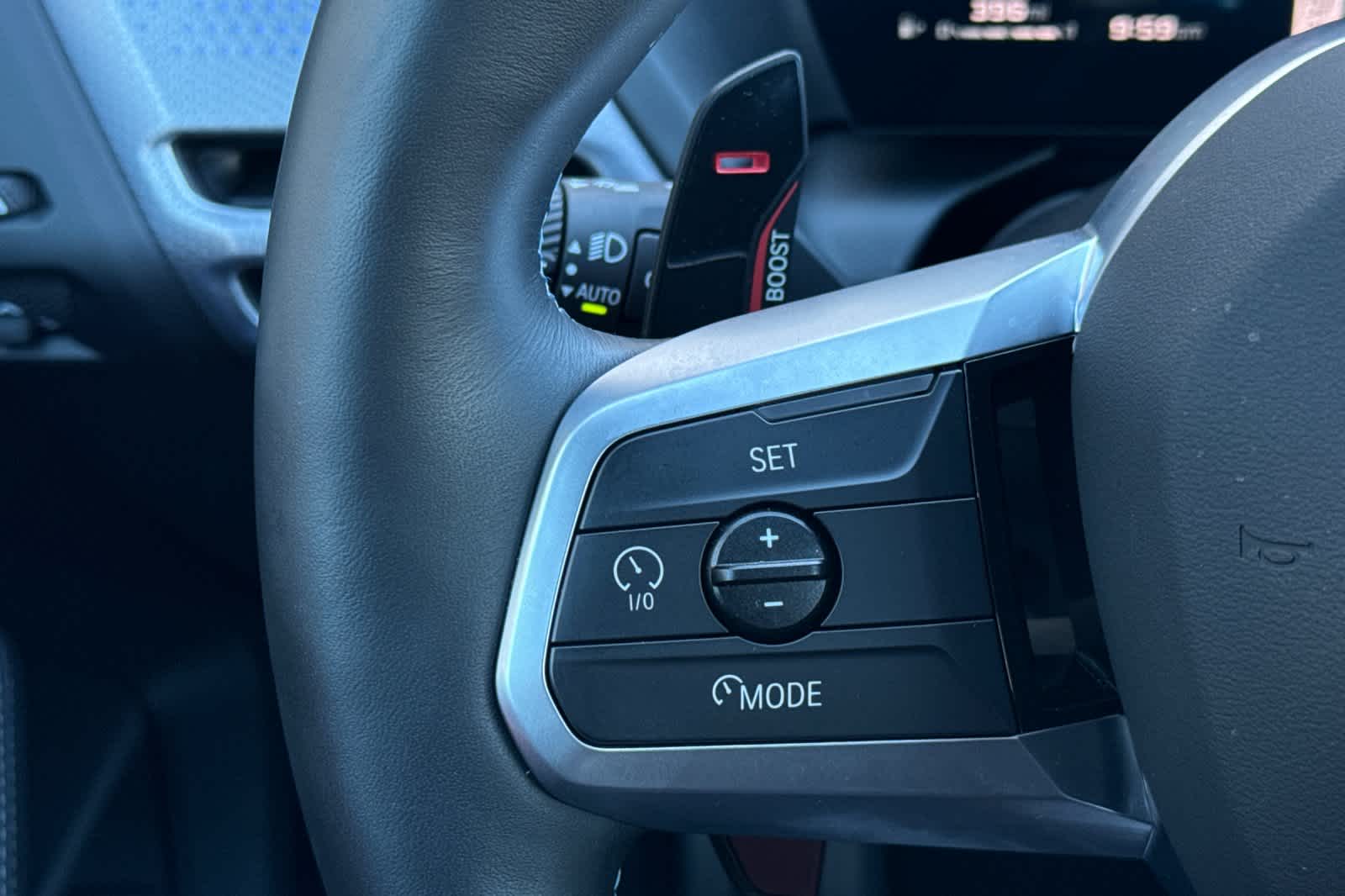 Thumbnail: 2025 BMW 2 Series - 25