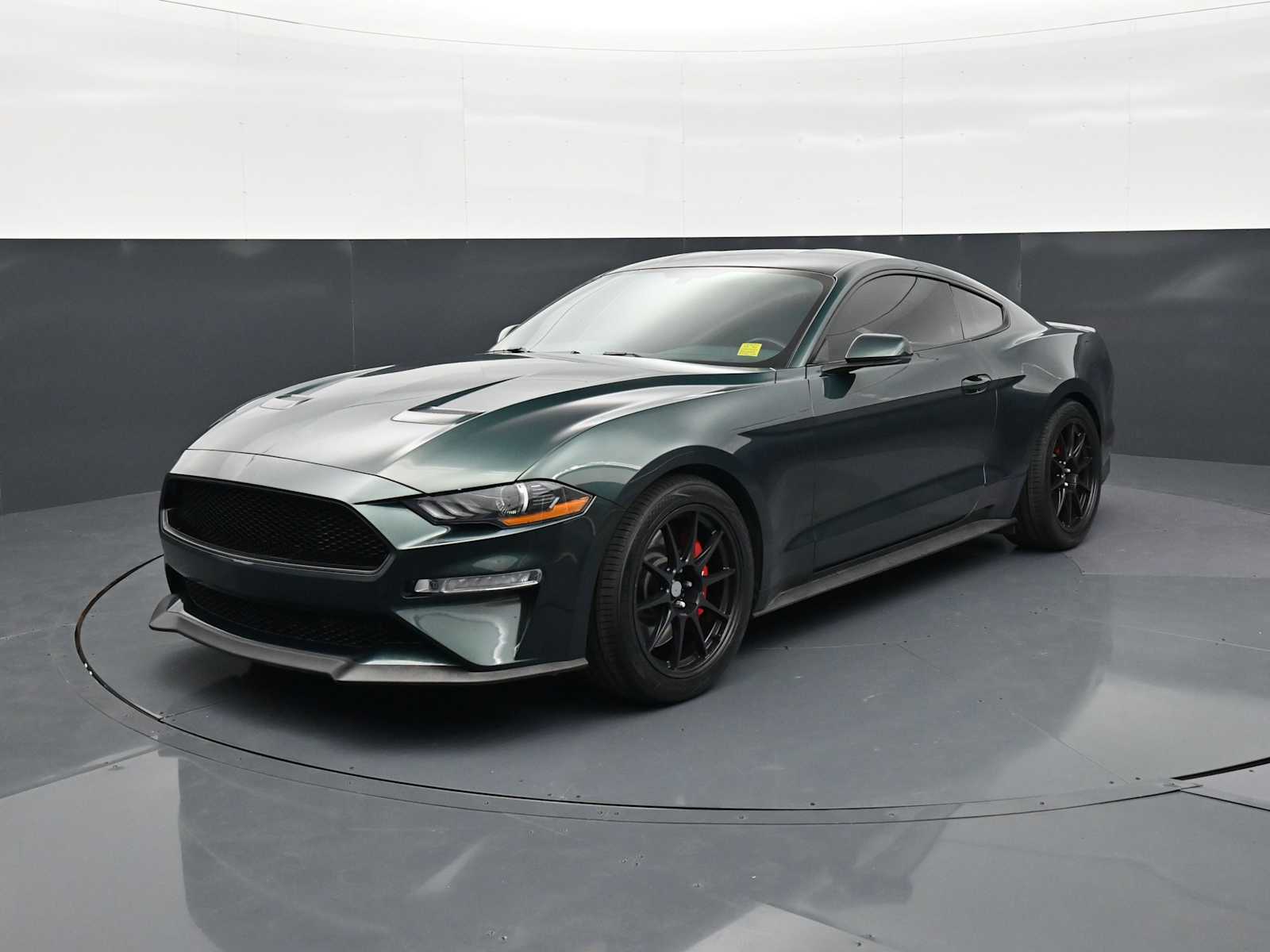 Thumbnail: 2019 Ford Mustang - 1