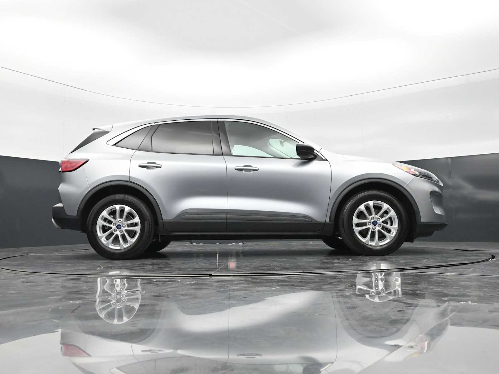 Thumbnail: 2022 Ford Escape - 28