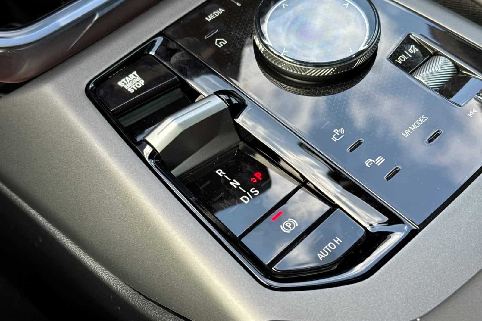 Thumbnail: 2026 BMW X3 - 25