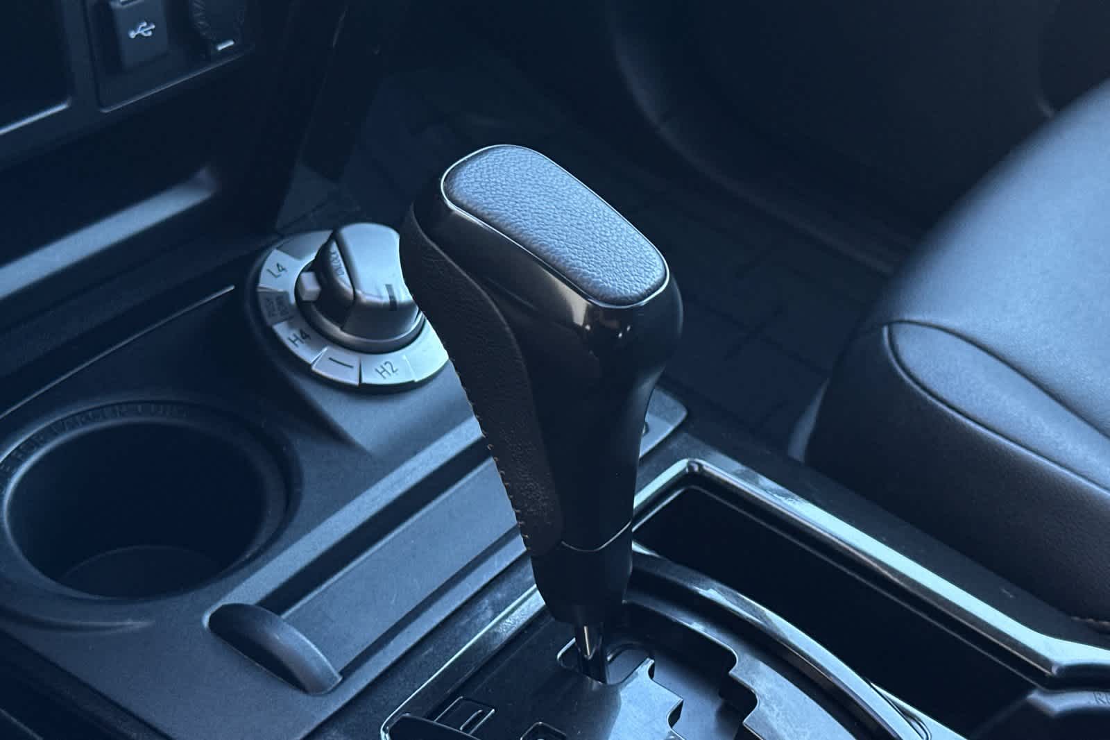 Thumbnail: 2023 Toyota 4Runner - 24