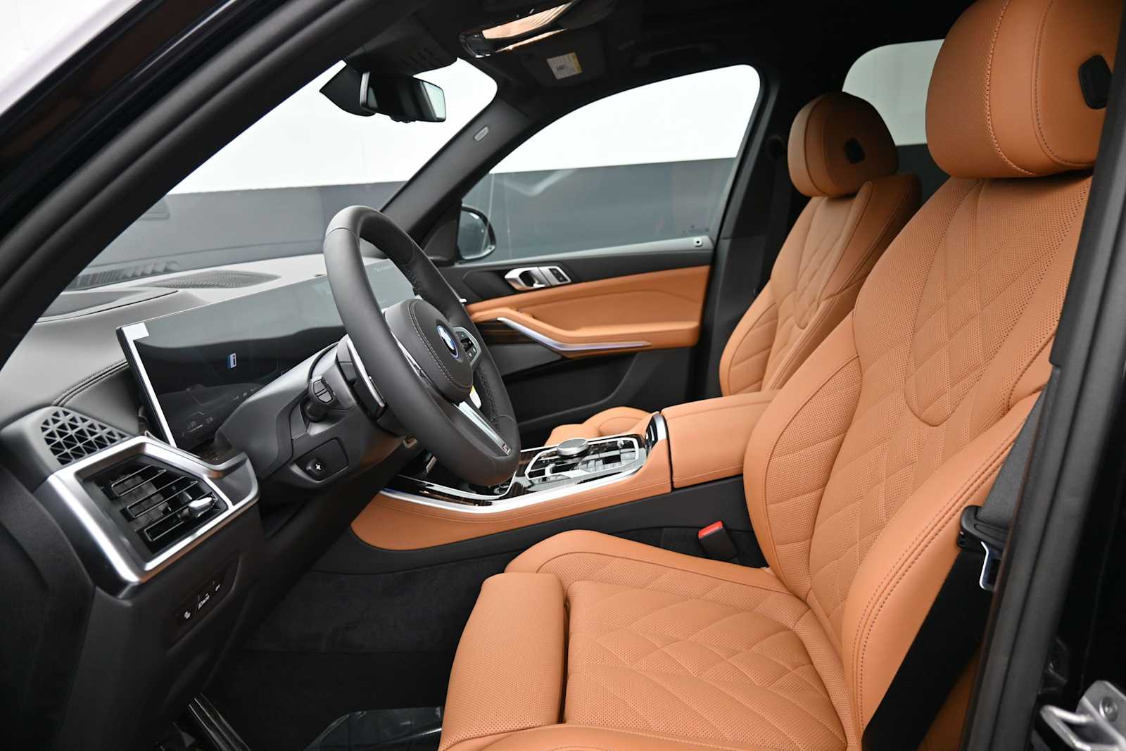Thumbnail: 2026 BMW X5 - 10
