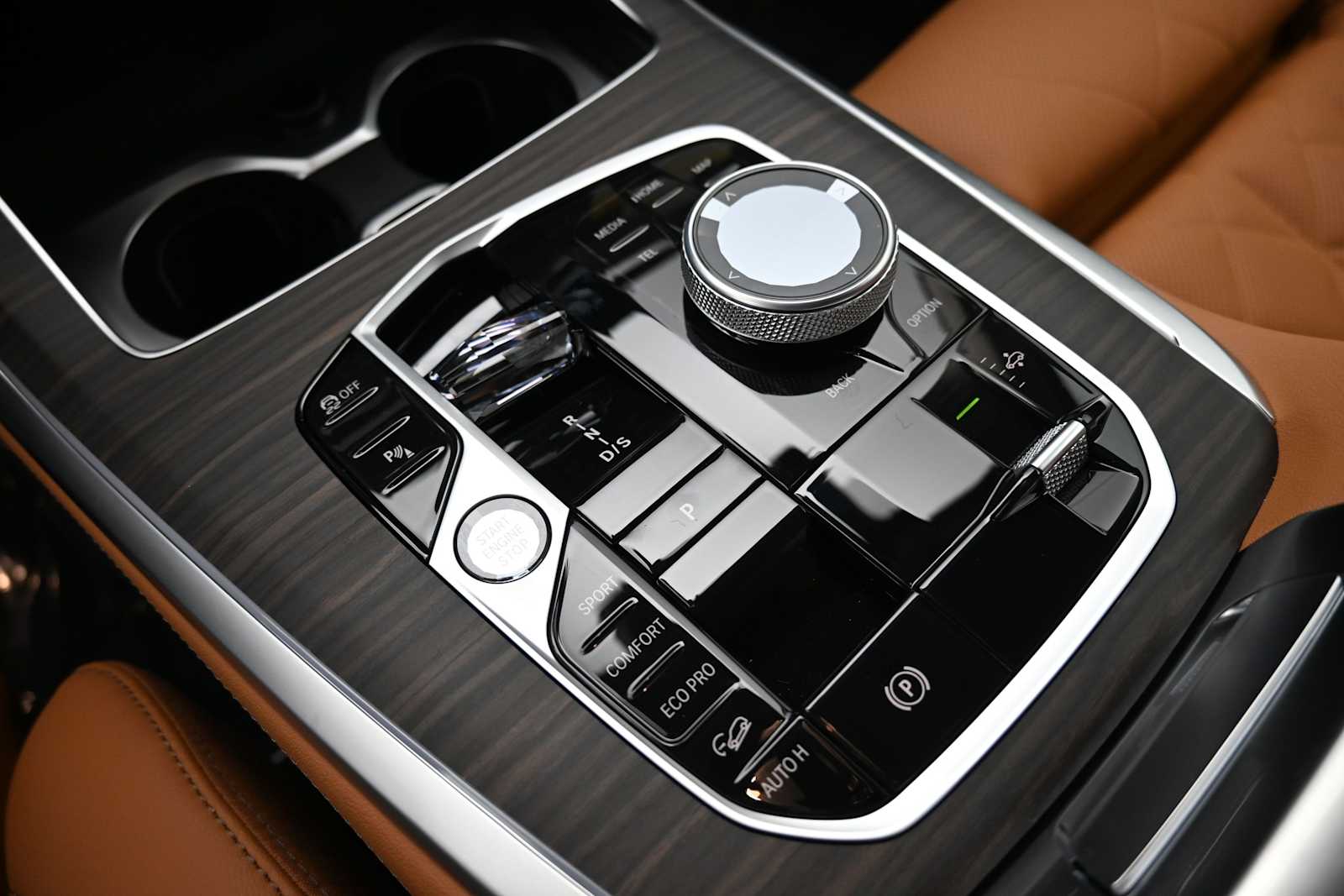 Thumbnail: 2027 BMW X7 - 12