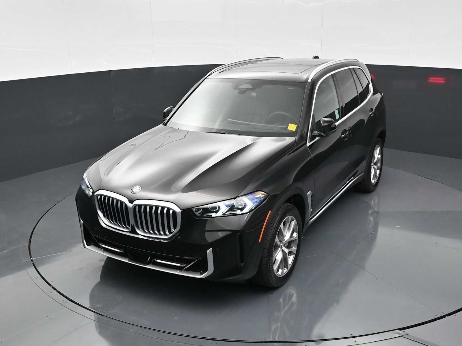 Thumbnail: 2026 BMW X5 - 16