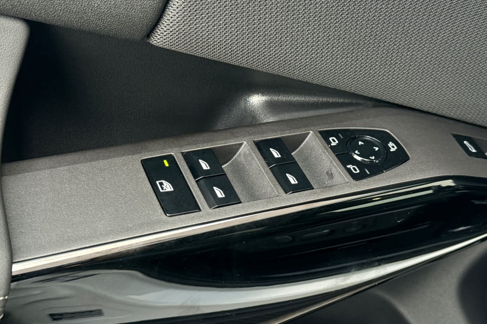 Thumbnail: 2026 BMW X3 - 14