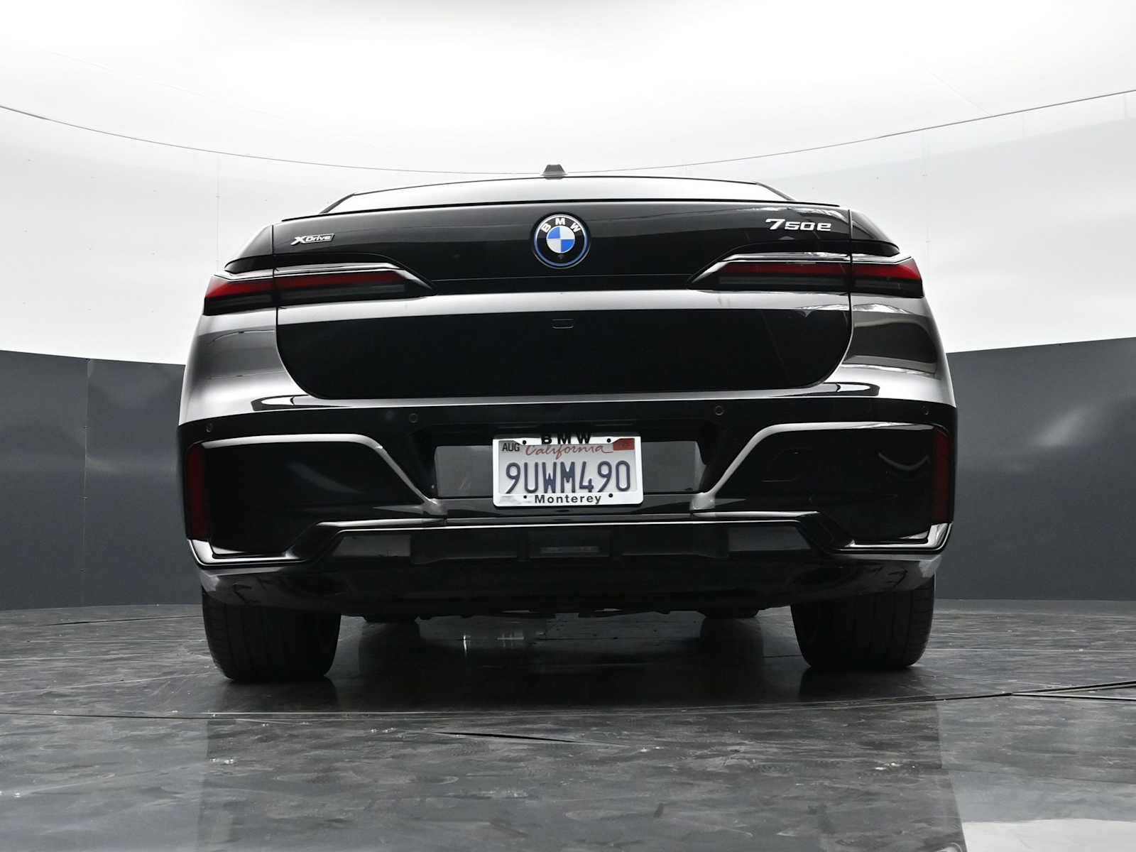 Thumbnail: 2025 BMW 7 Series - 28