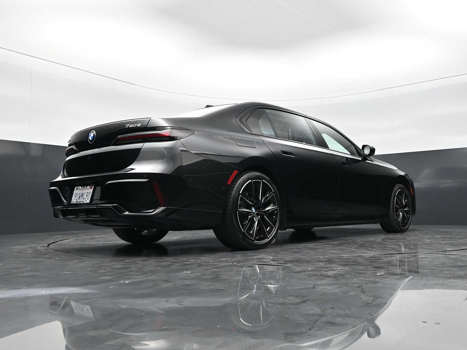 Thumbnail: 2025 BMW 7 Series - 27