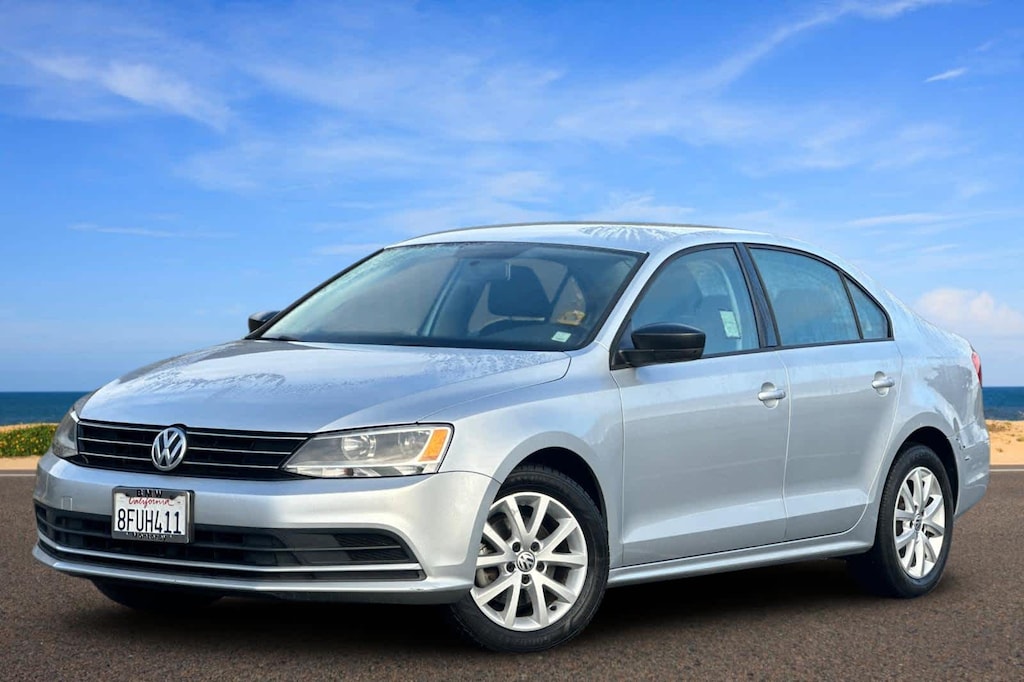 Used 2015 Volkswagen Jetta 1.8T SE Sedan