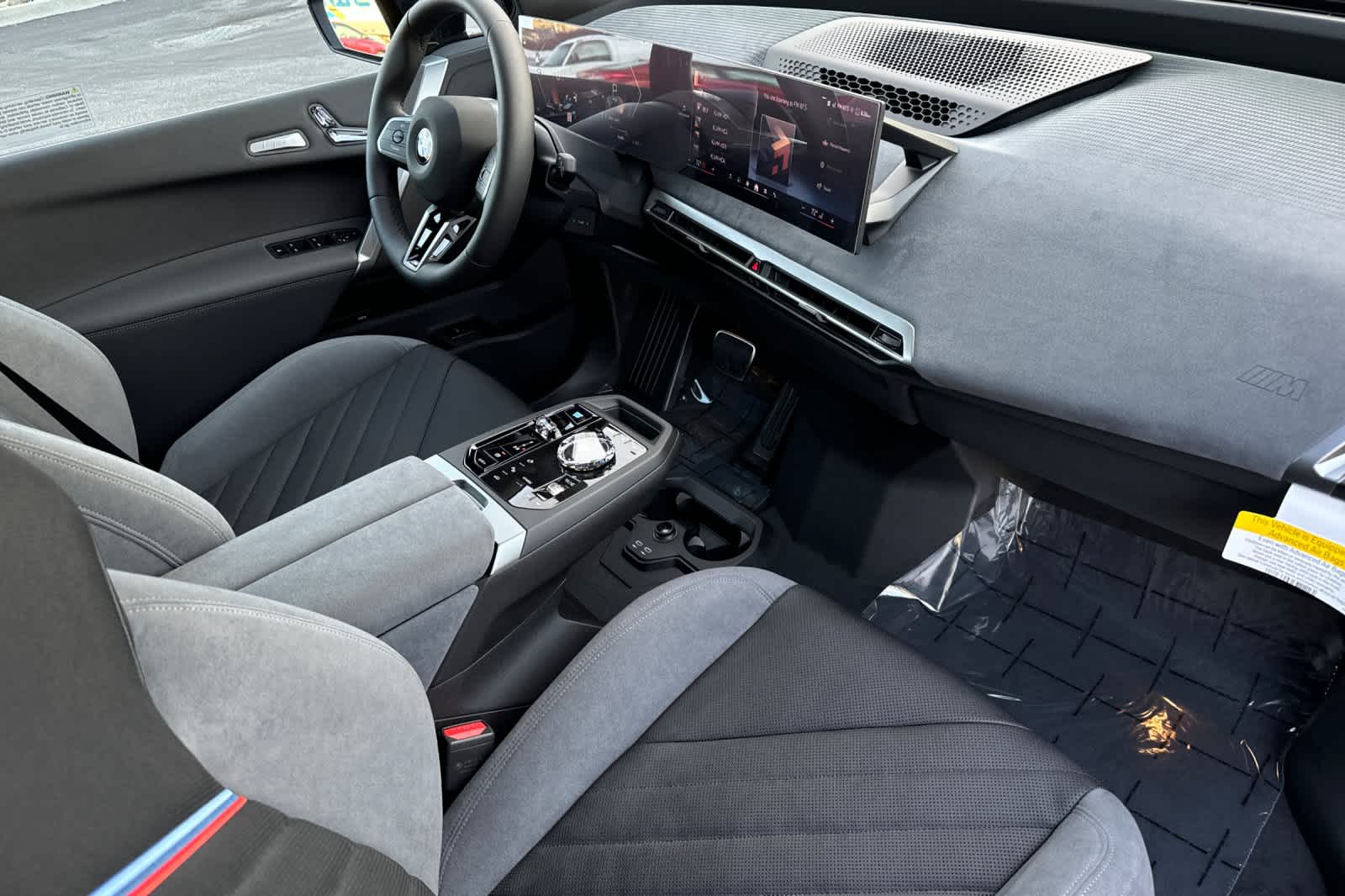 Thumbnail: 2026 BMW iX - 18