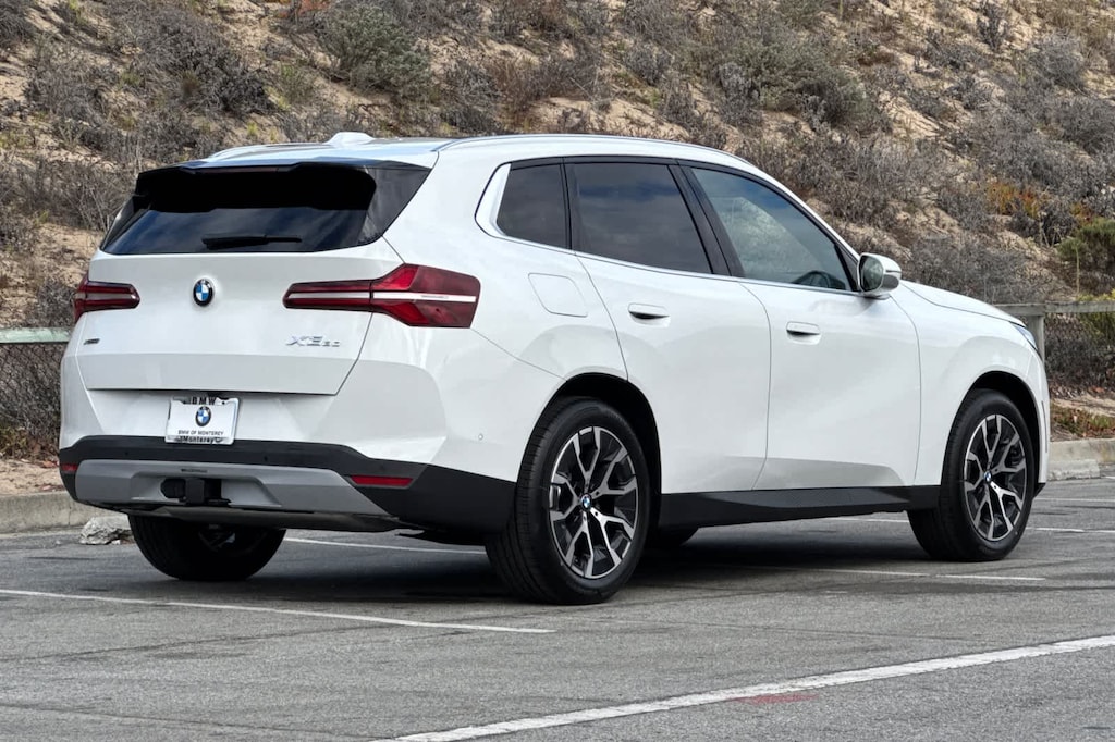 New 2026 BMW X3 30 xDrive SUV