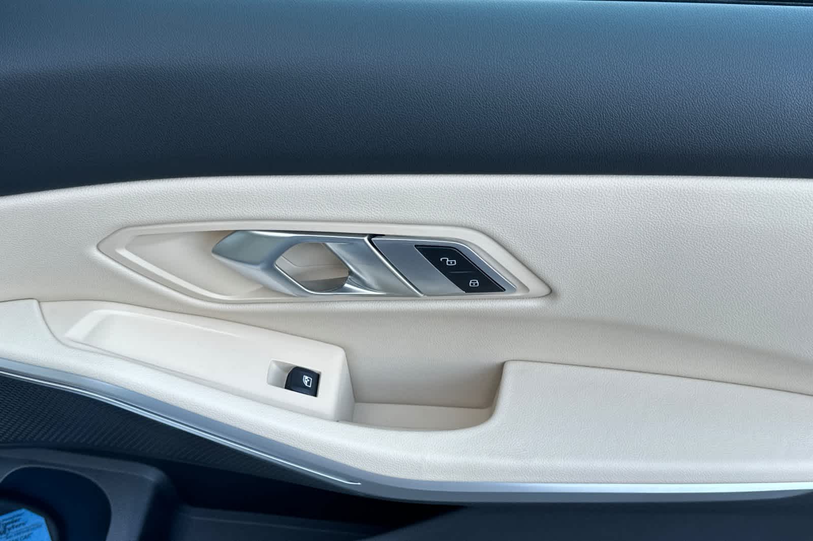 Thumbnail: 2023 BMW 3 Series - 20