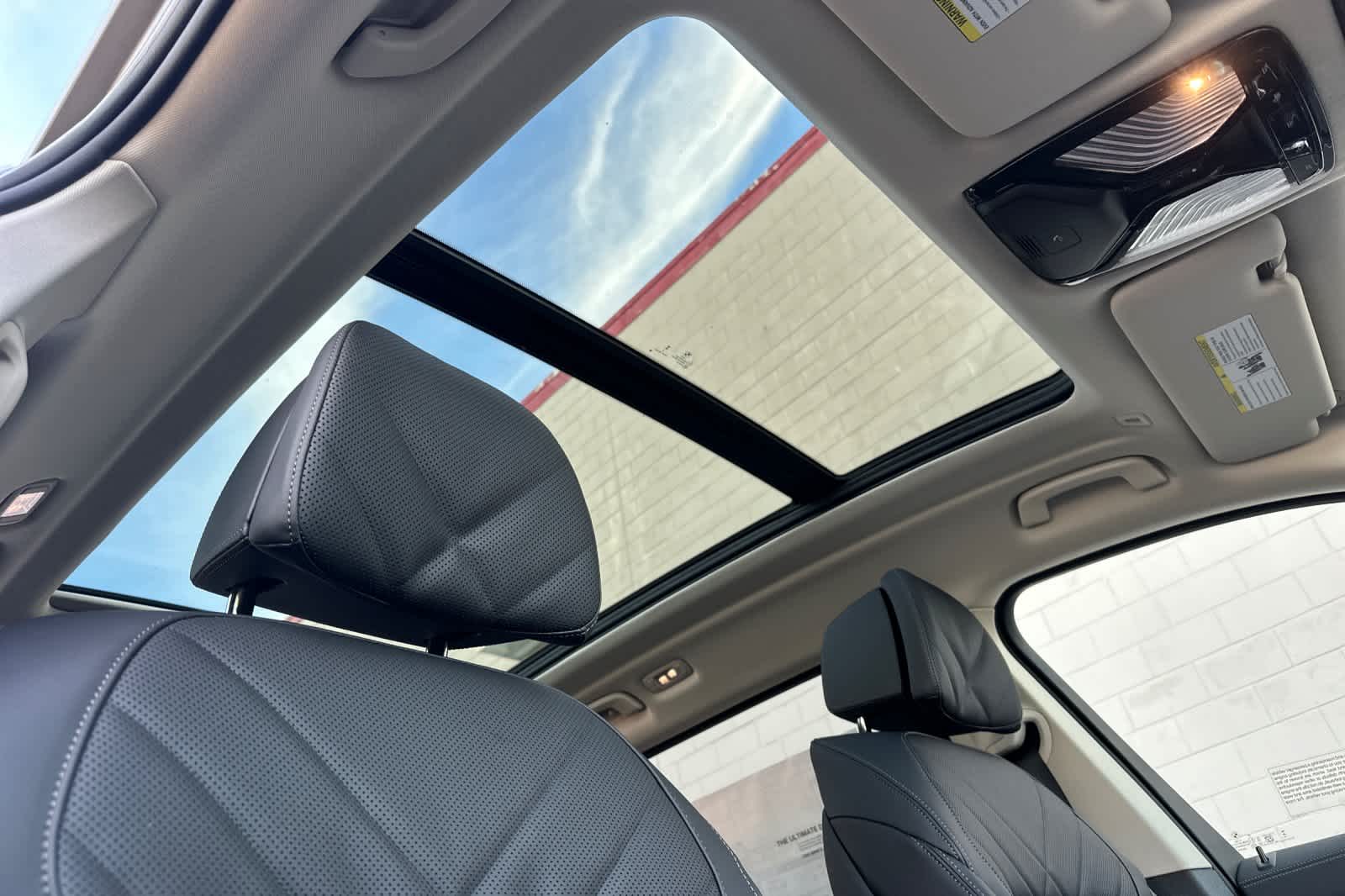 Thumbnail: 2026 BMW X7 - 19