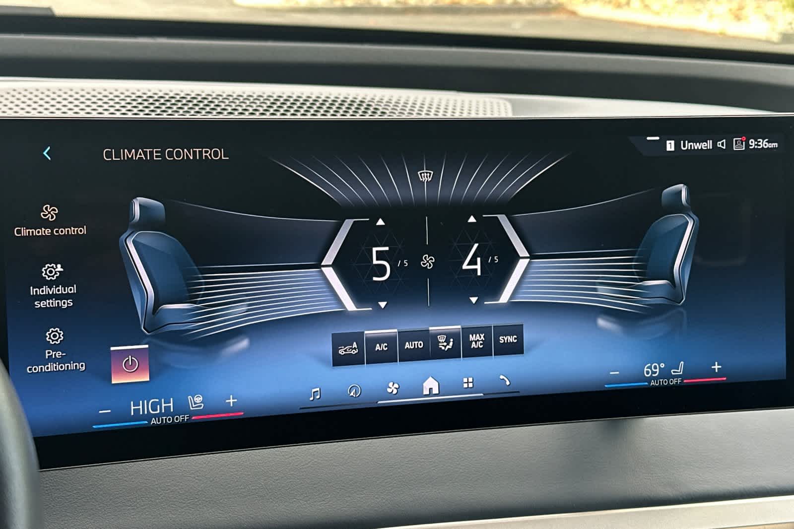 Thumbnail: 2025 BMW iX - 24