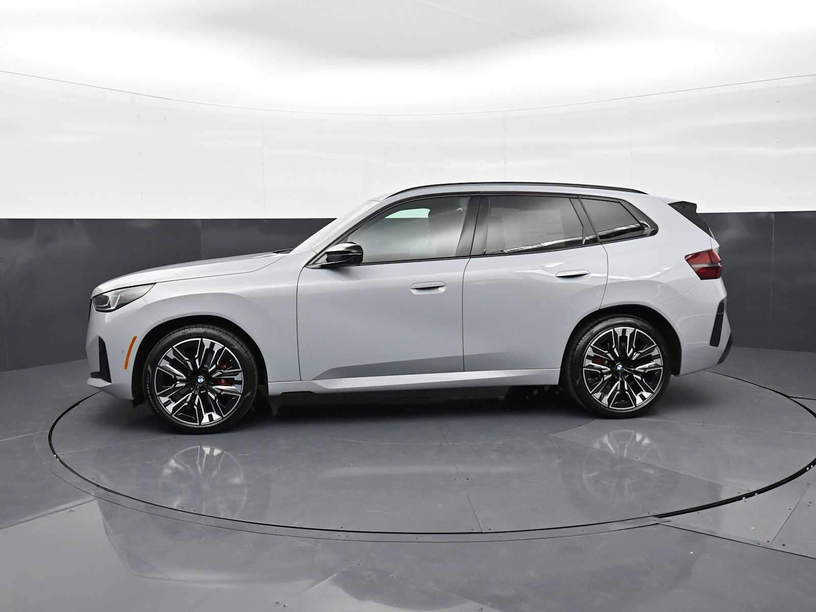 Thumbnail: 2026 BMW X3 - 8