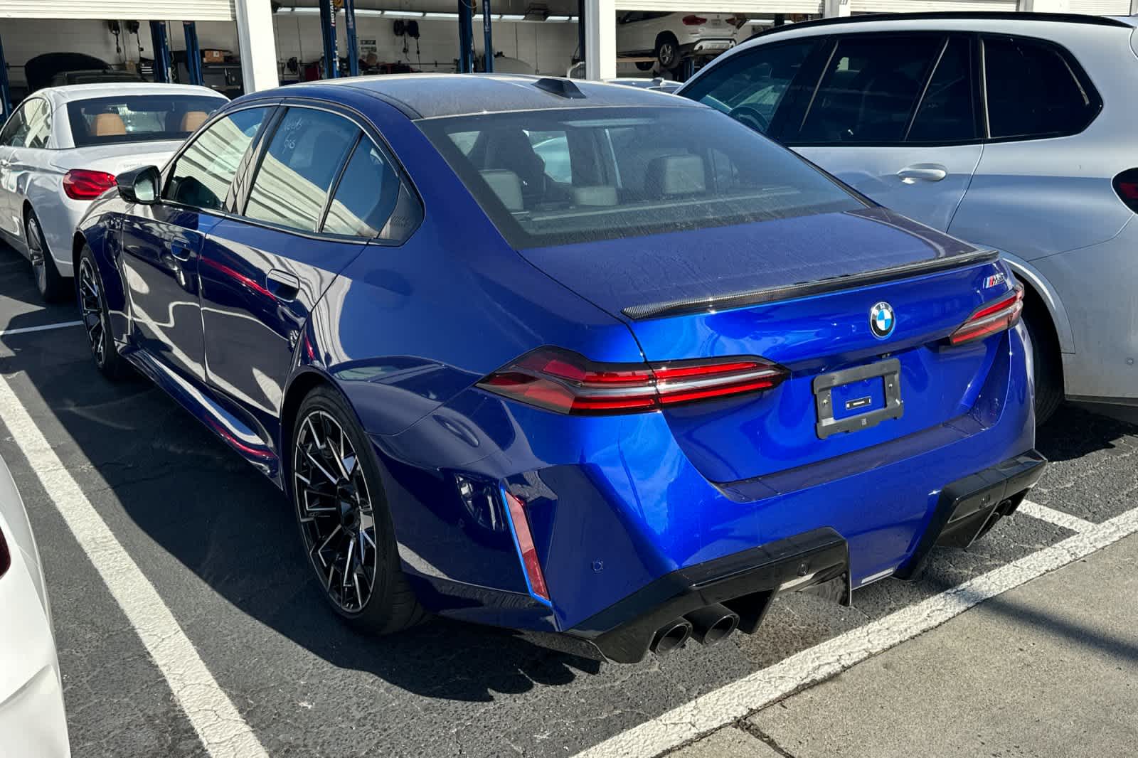 Thumbnail: 2025 BMW M5 - 12