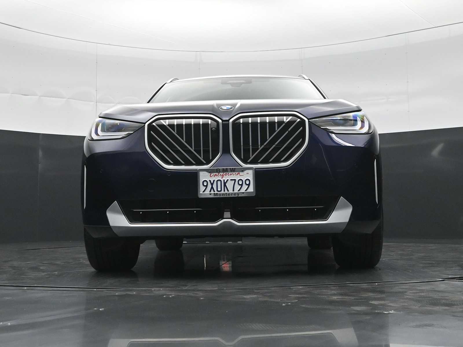 2026 BMW X3 30 - Photo 32