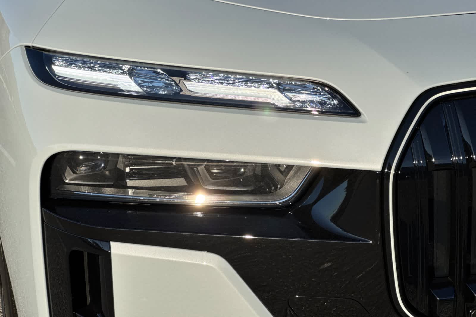 Thumbnail: 2026 BMW 7 Series - 31