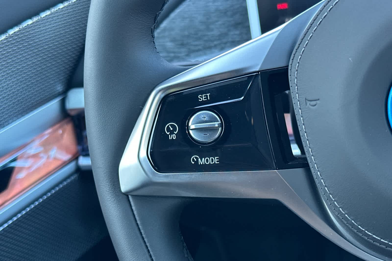 Thumbnail: 2025 BMW i7 - 26