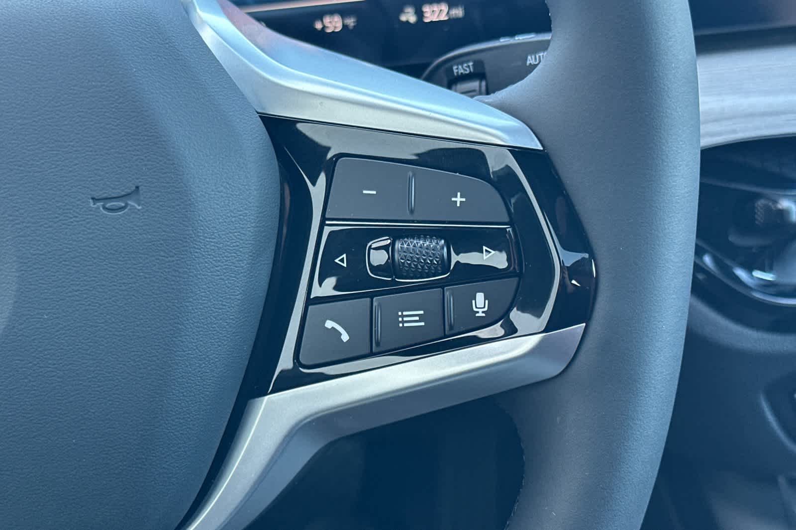 2025 BMW i4 eDrive40 28