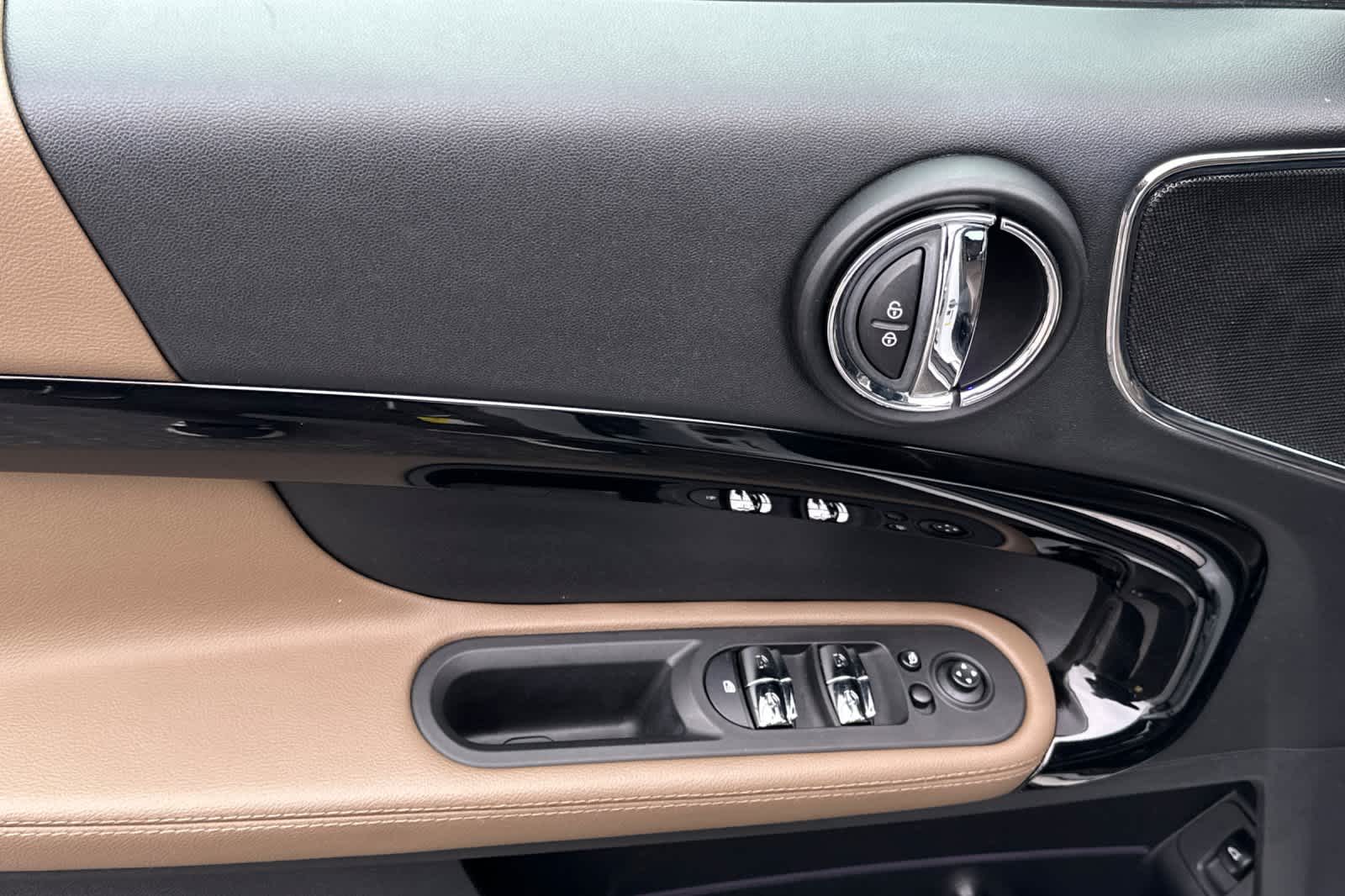 Thumbnail: 2019 MINI Cooper Countryman - 12