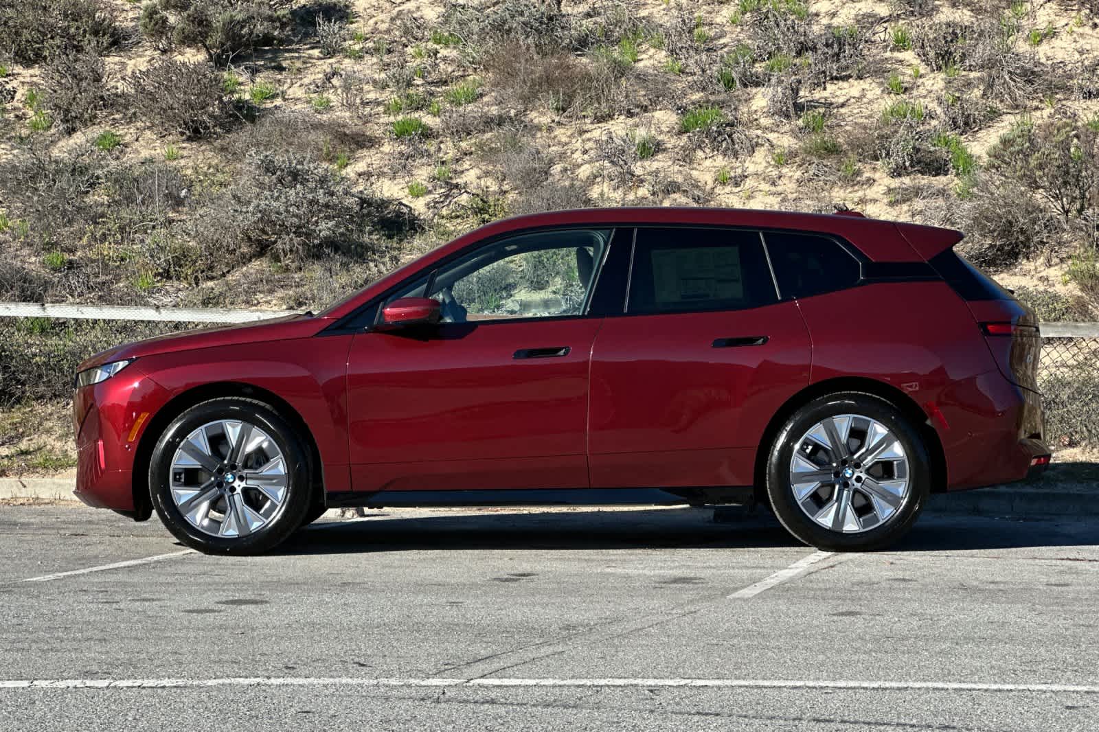 Thumbnail: 2026 BMW iX - 5