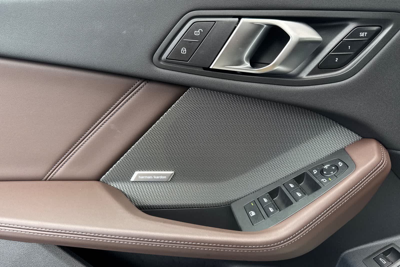 Thumbnail: 2025 BMW 2 Series - 12