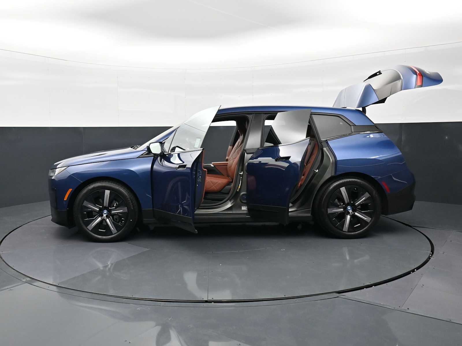 2023 BMW iX Base - Photo 36