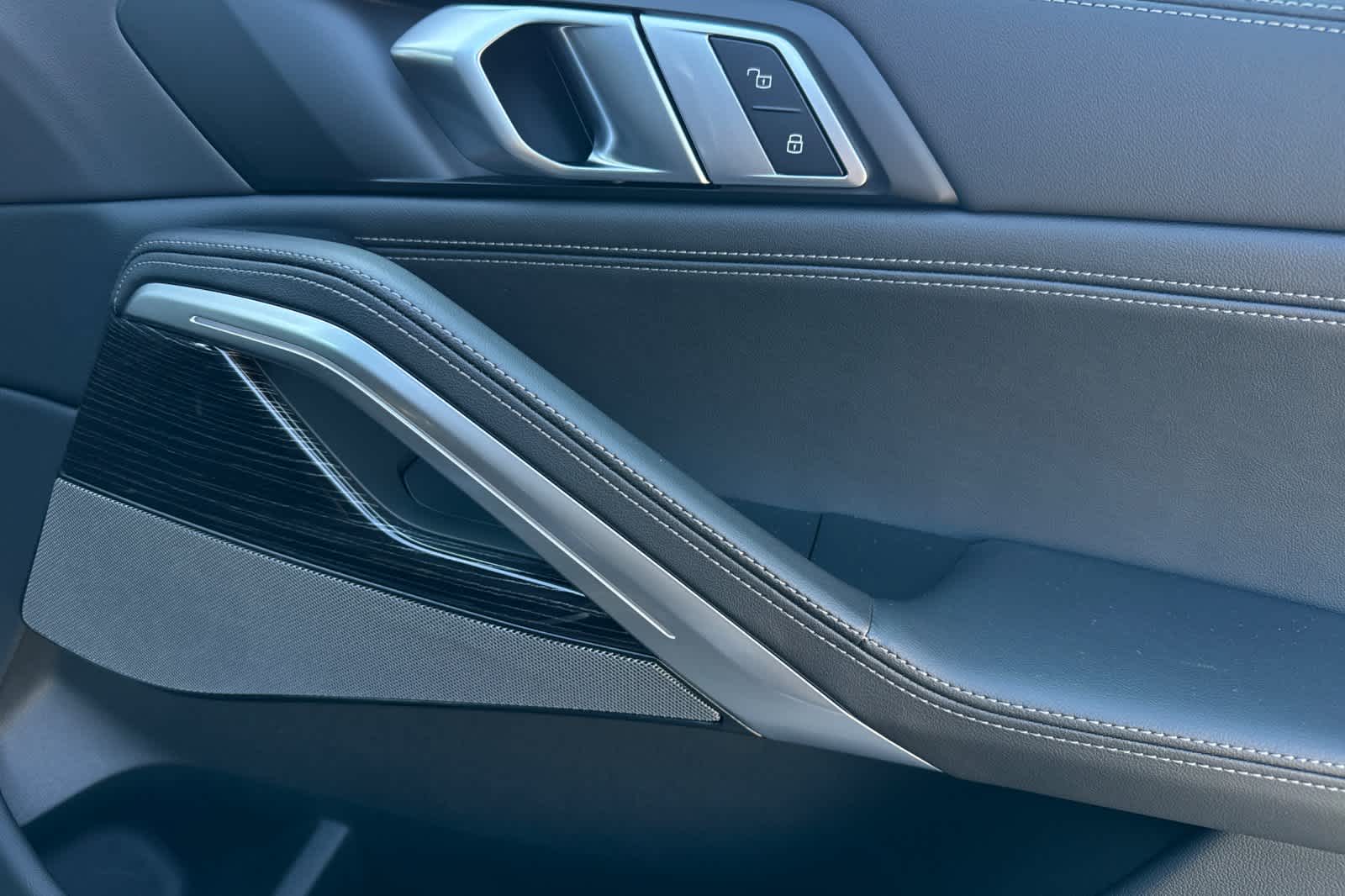 Thumbnail: 2026 BMW X6 - 18