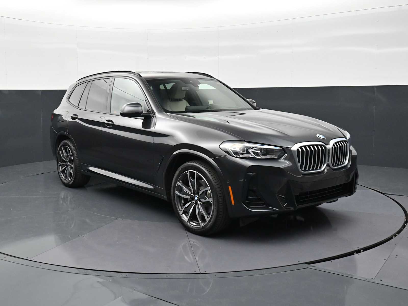 Thumbnail: 2023 BMW X3 - 3