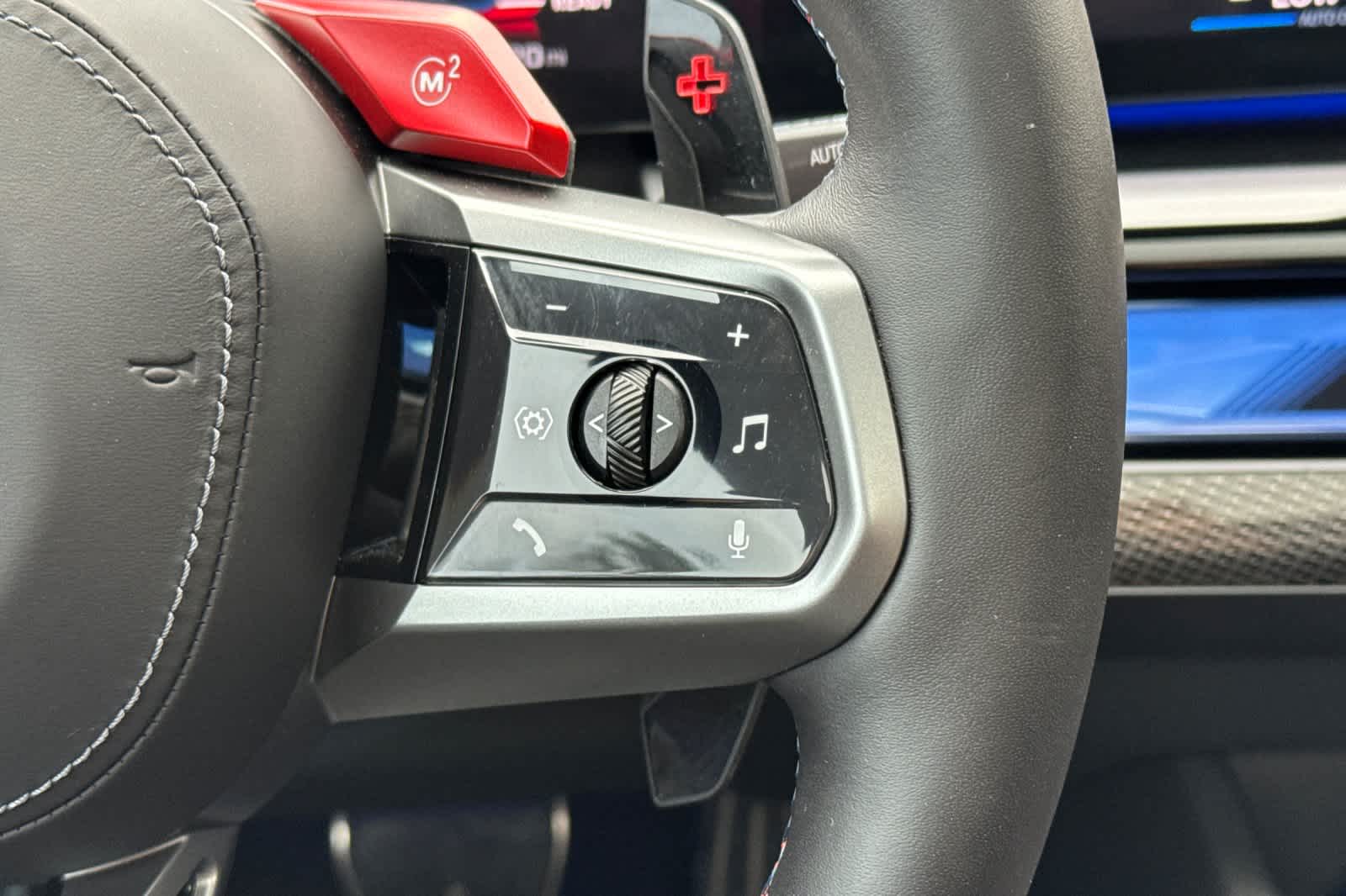 Thumbnail: 2025 BMW M5 - 28