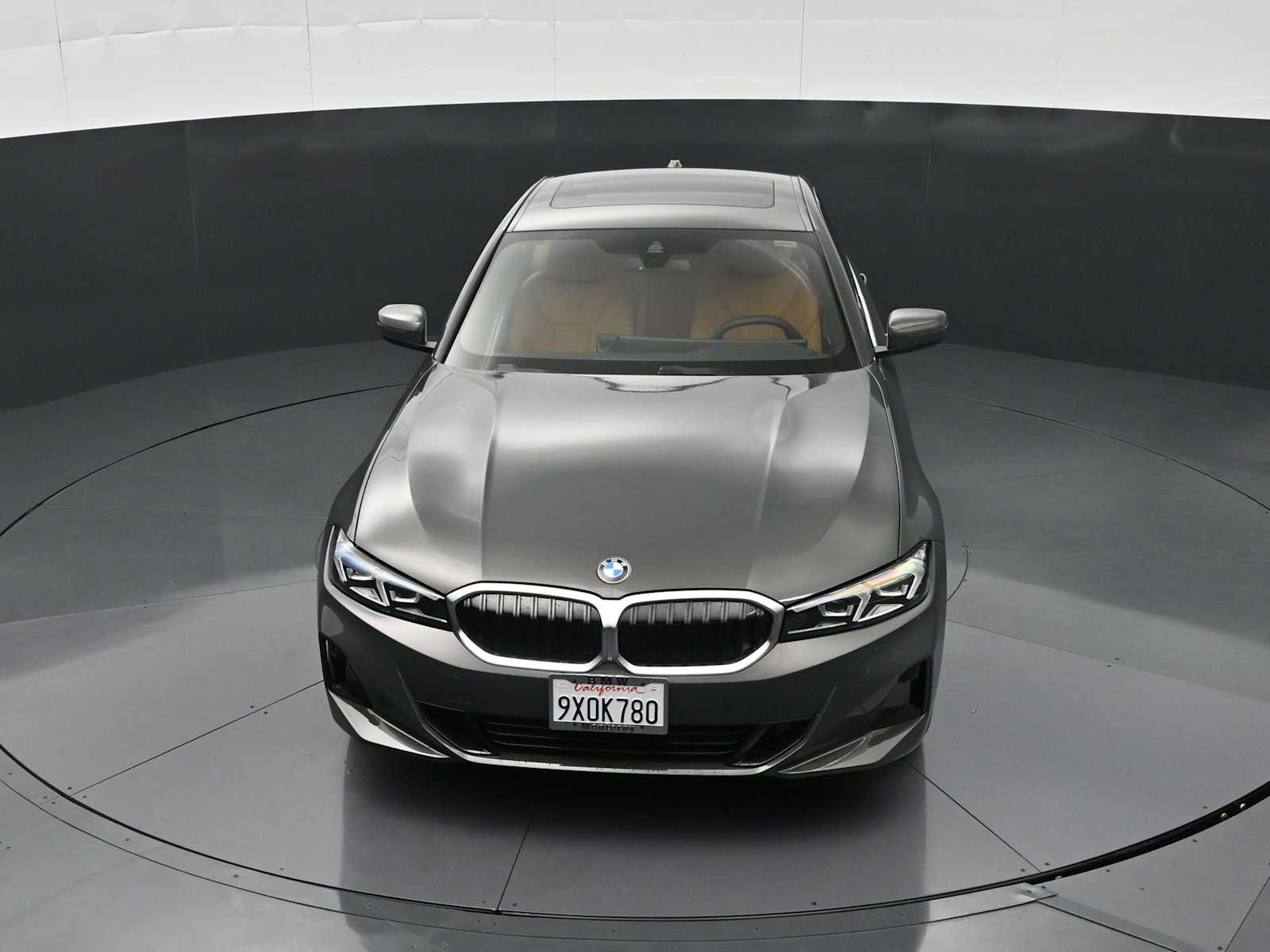 2026 BMW 3 Series 330i - Photo 32