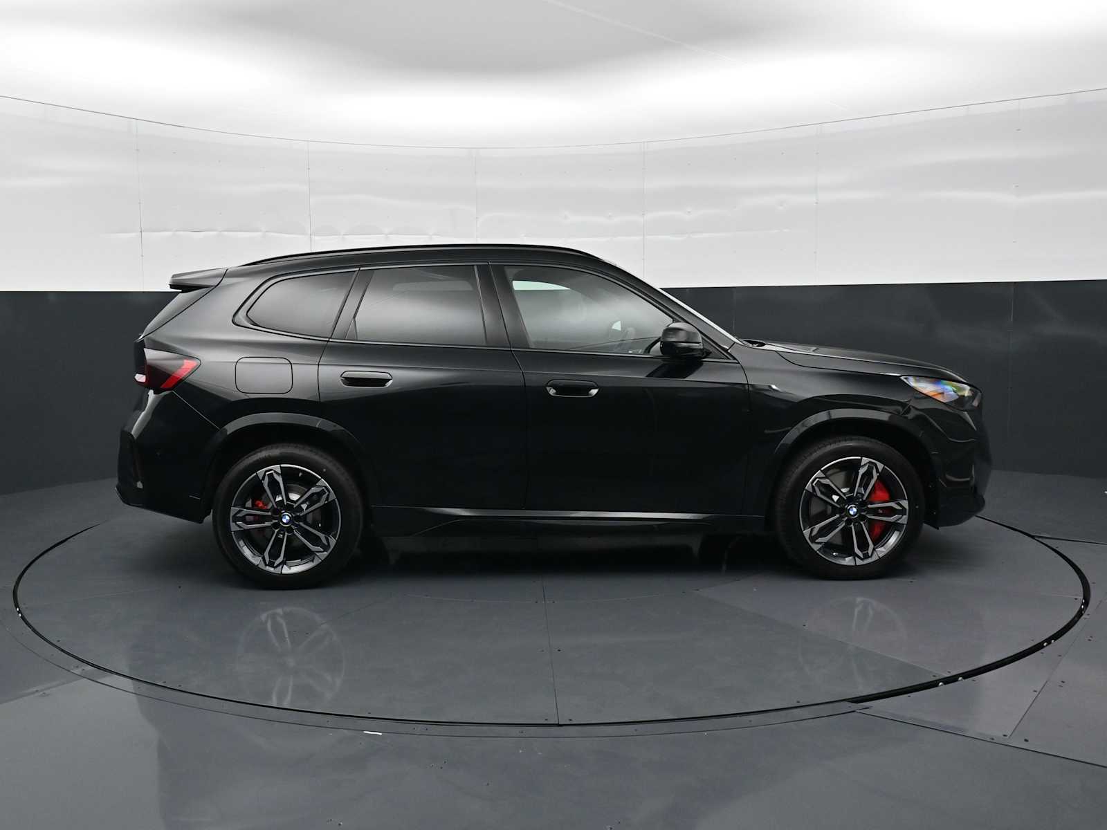 Thumbnail: 2026 BMW X1 - 4