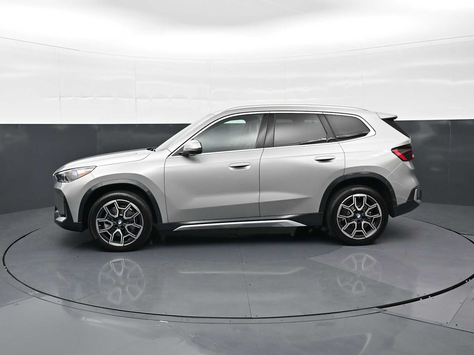 Thumbnail: 2026 BMW X1 - 7