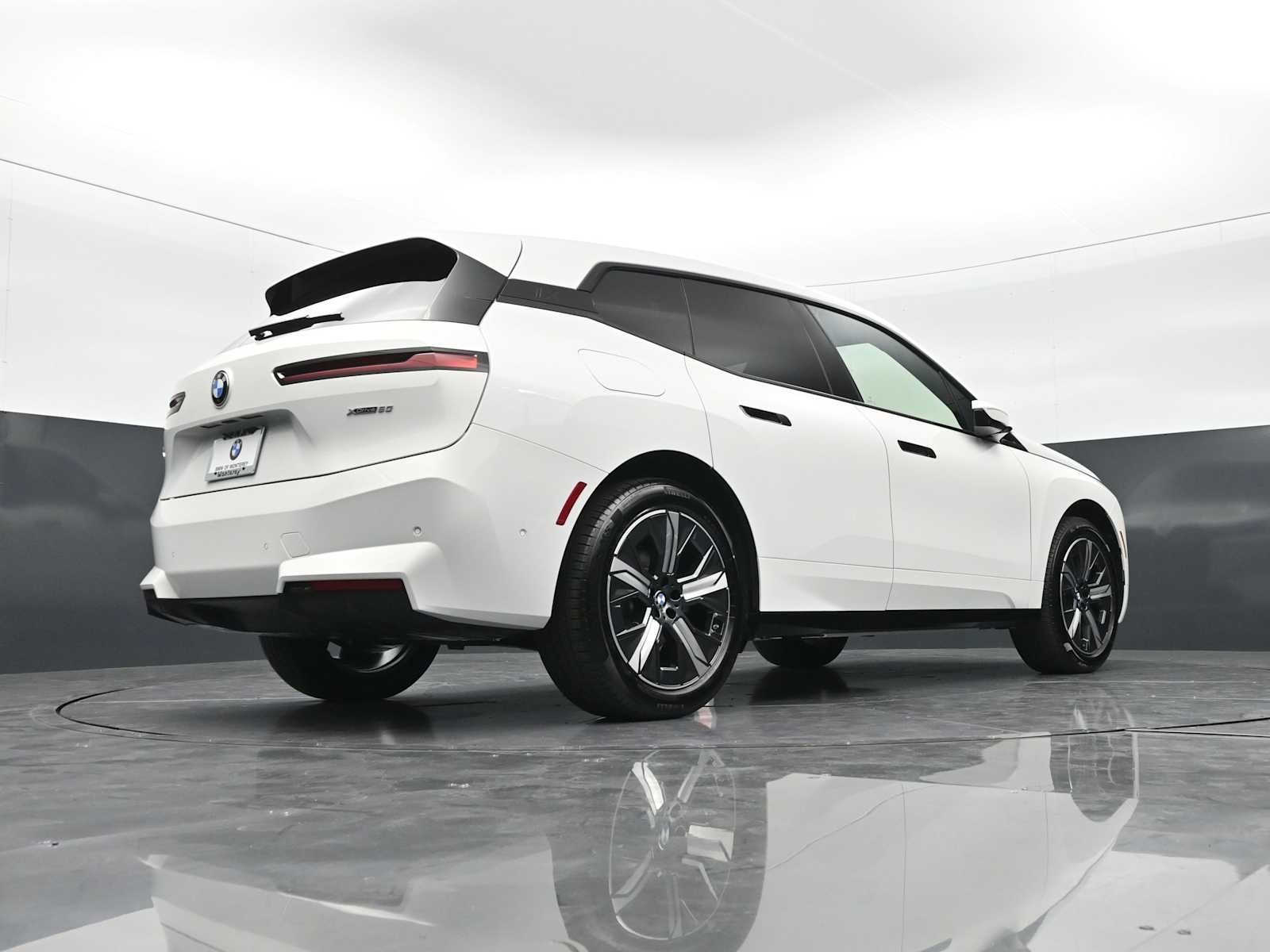 Thumbnail: 2026 BMW iX - 21